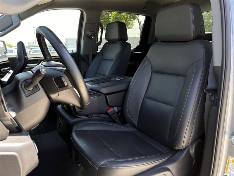 GMC Sierra 1500 SLT Crew Cab 2WD 2025