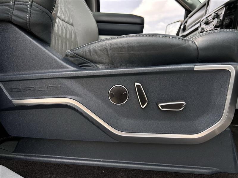 Ford F-150 Lariat SuperCrew 5.5-ft. Bed 4WD 2022