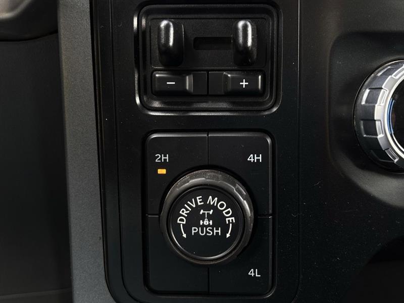 Ford F-150 XLT SuperCrew 5.5-ft. Bed 4WD 2023