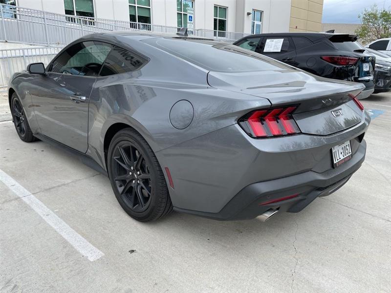 Ford Mustang GT Premium Coupe 2024