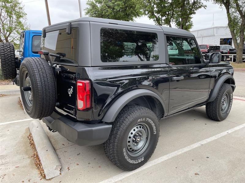 Ford Bronco Base 2-Door 2022