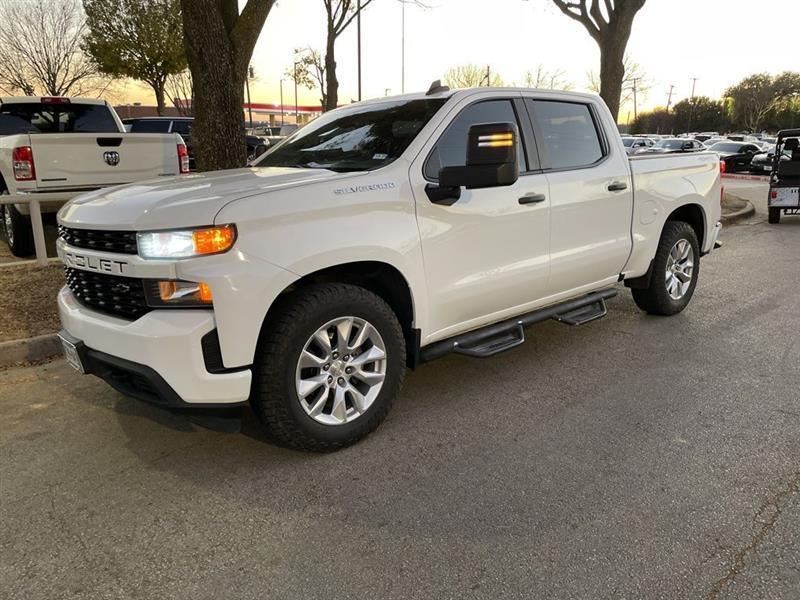 2021 Chevrolet Silverado 1500 Custom Crew Cab Long Box 4WD