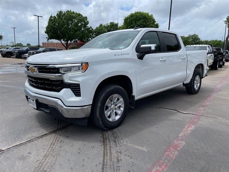 2025 Chevrolet Silverado 1500 LT Crew Cab 2WD