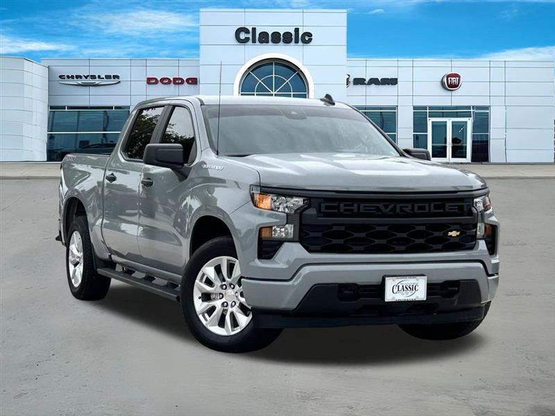 2024 Chevrolet Silverado 1500 Custom Crew Cab 4WD