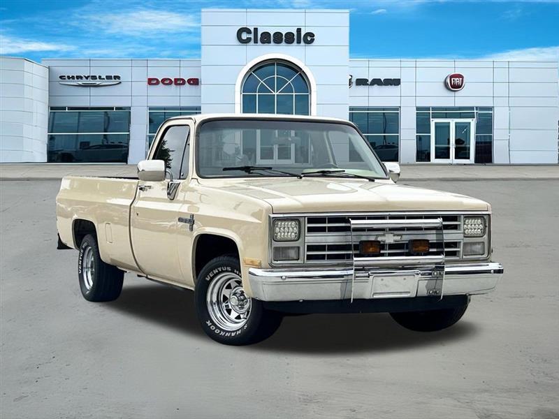 1987 Chevrolet R10 Regular Cab 2WD
