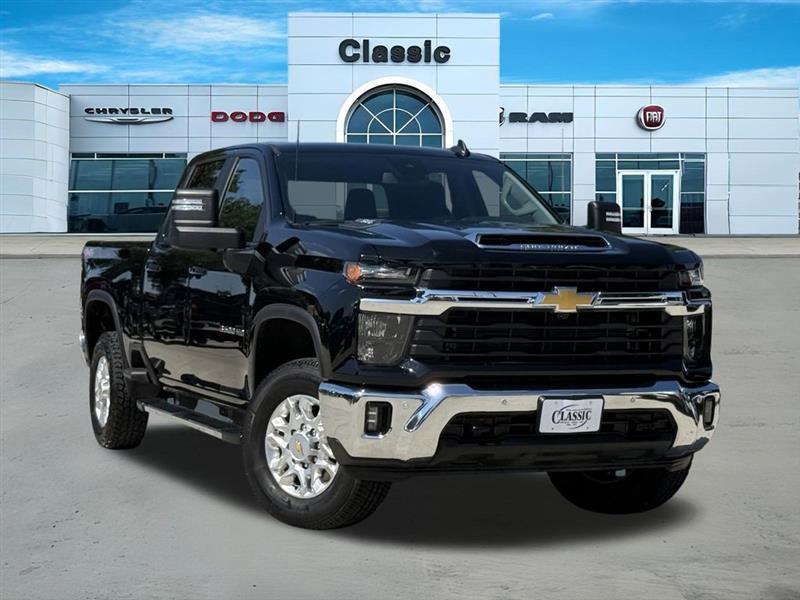 2025 Chevrolet Silverado 3500HD LT Crew Cab 4WD