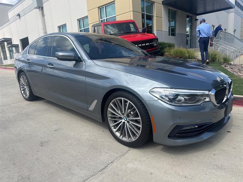 2018 BMW 5-Series 530i