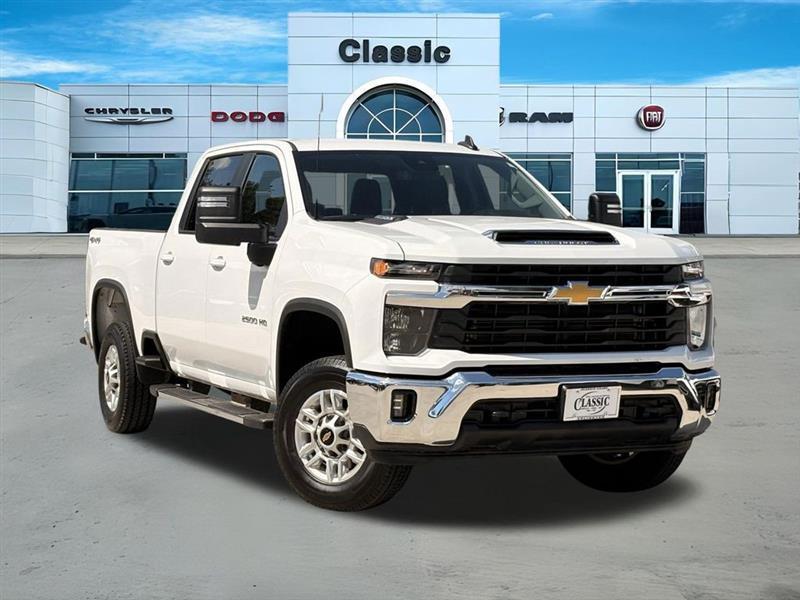 2025 Chevrolet Silverado 2500HD LT Crew Cab Long Box 4WD
