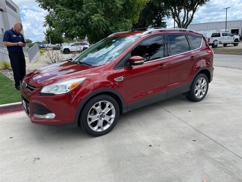 2015 Ford Escape Titanium FWD