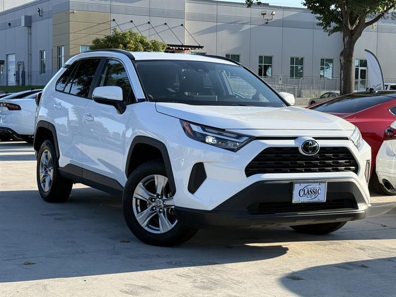 2025 Toyota RAV4