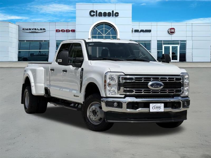2024 Ford F-350 SD XLT Crew Cab Long Bed DRW 4WD