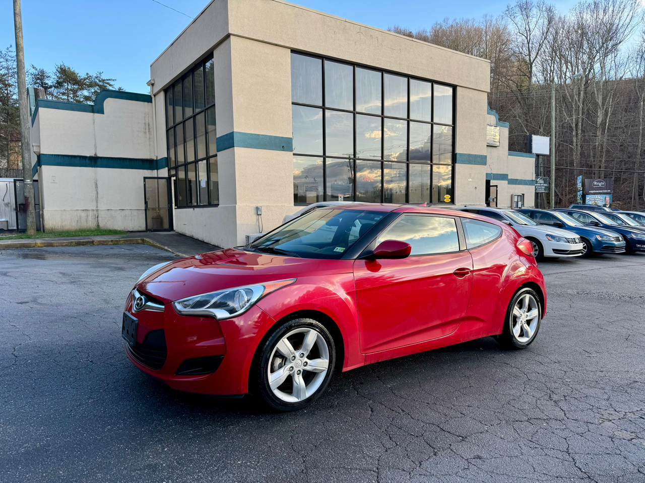 2015 Hyundai Veloster Base 6MT