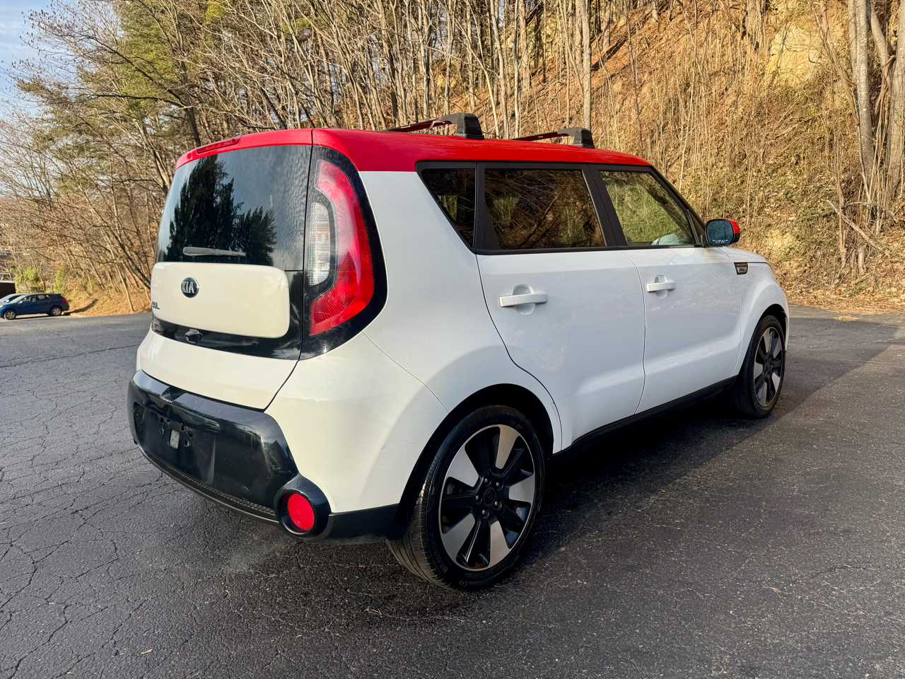 Kia Soul + w/Signature 2.0 Special Edition 2016