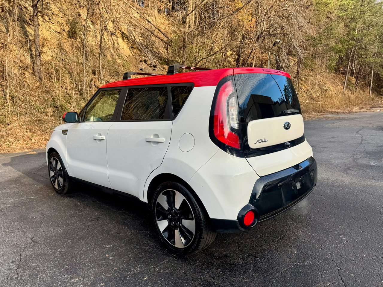 Kia Soul + w/Signature 2.0 Special Edition 2016