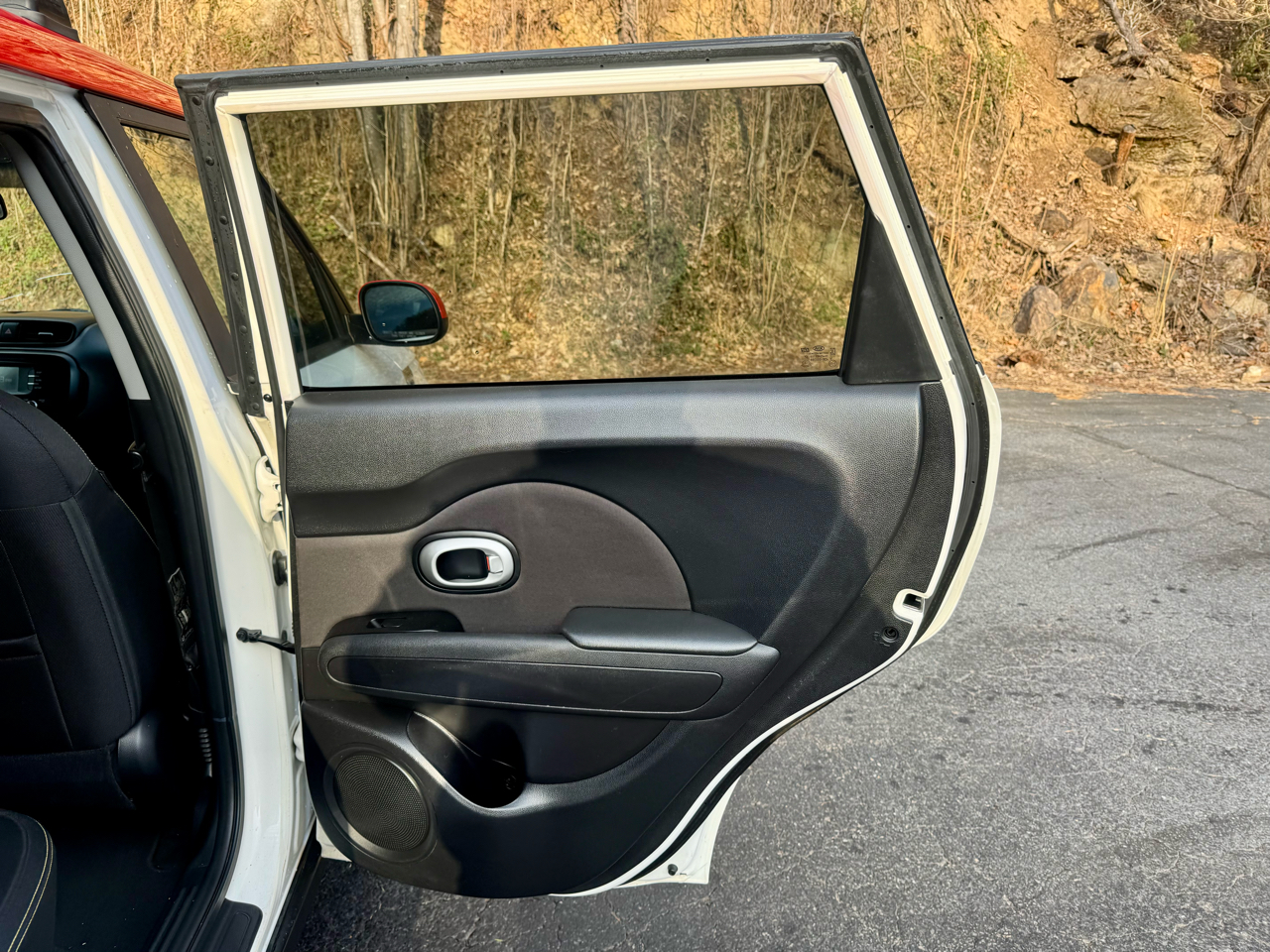 Kia Soul + w/Signature 2.0 Special Edition 2016