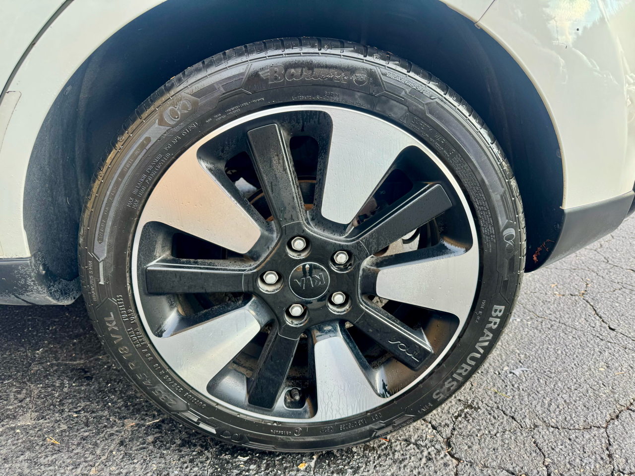 Kia Soul + w/Signature 2.0 Special Edition 2016