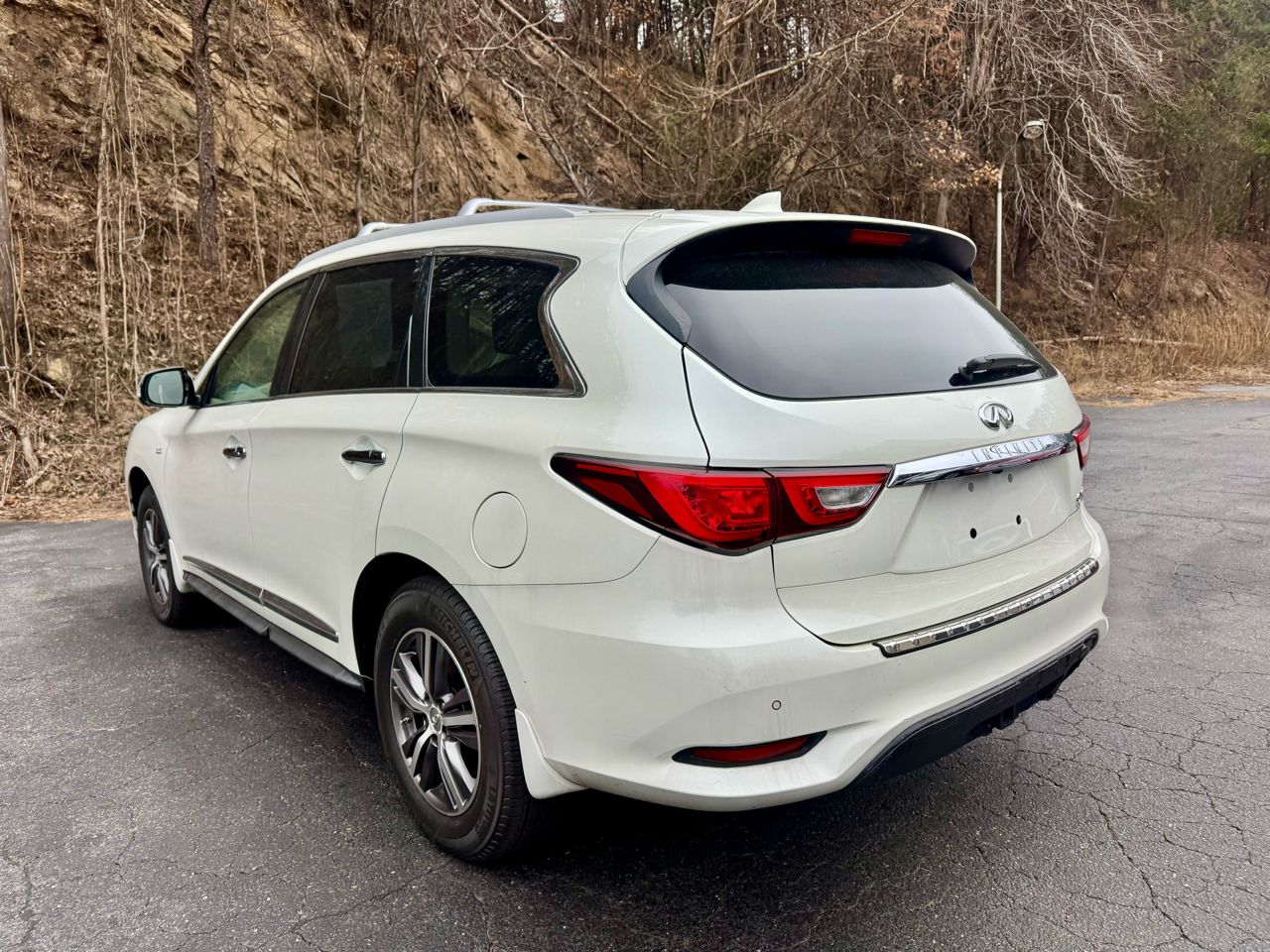 Infiniti QX60 Base AWD 2017