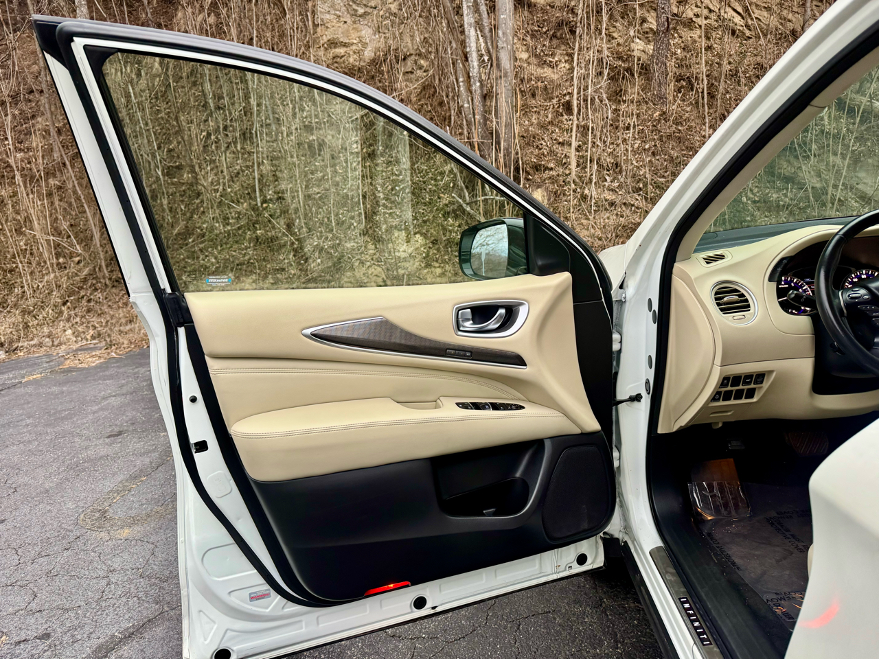 Infiniti QX60 Base AWD 2017