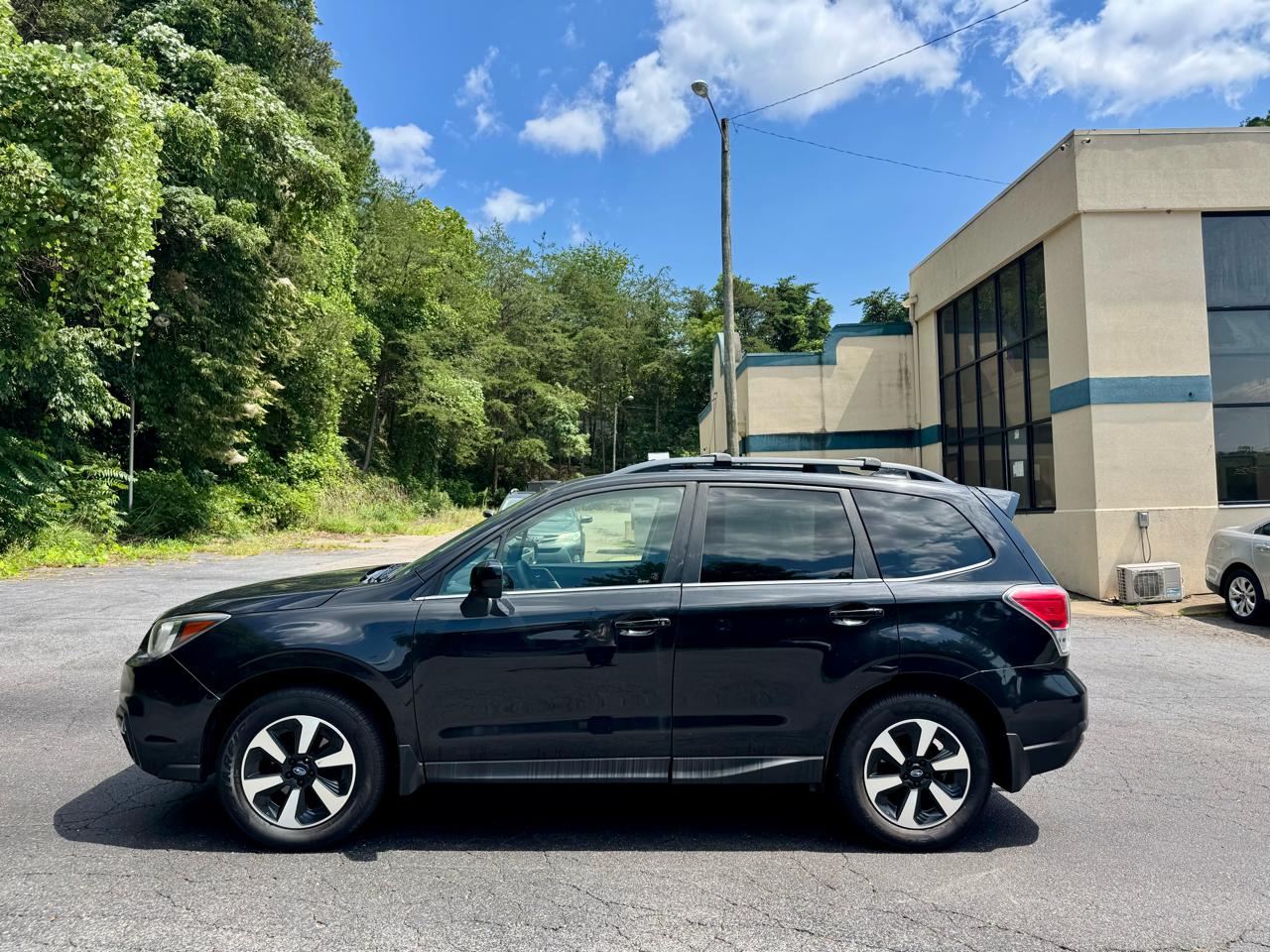 Subaru Forester 2.5i Limited 2017
