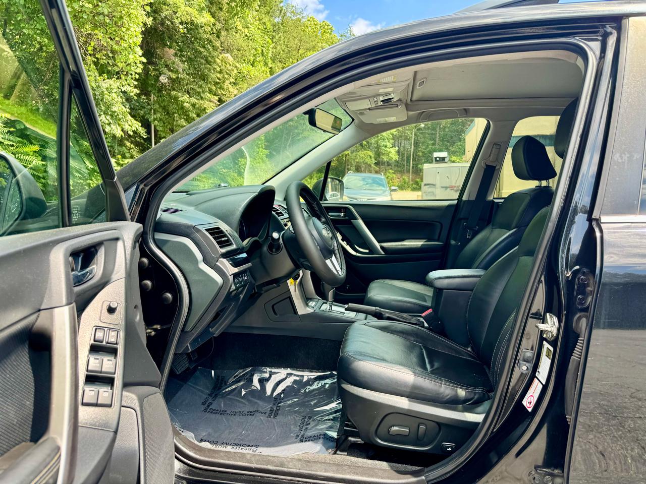 Subaru Forester 2.5i Limited 2017