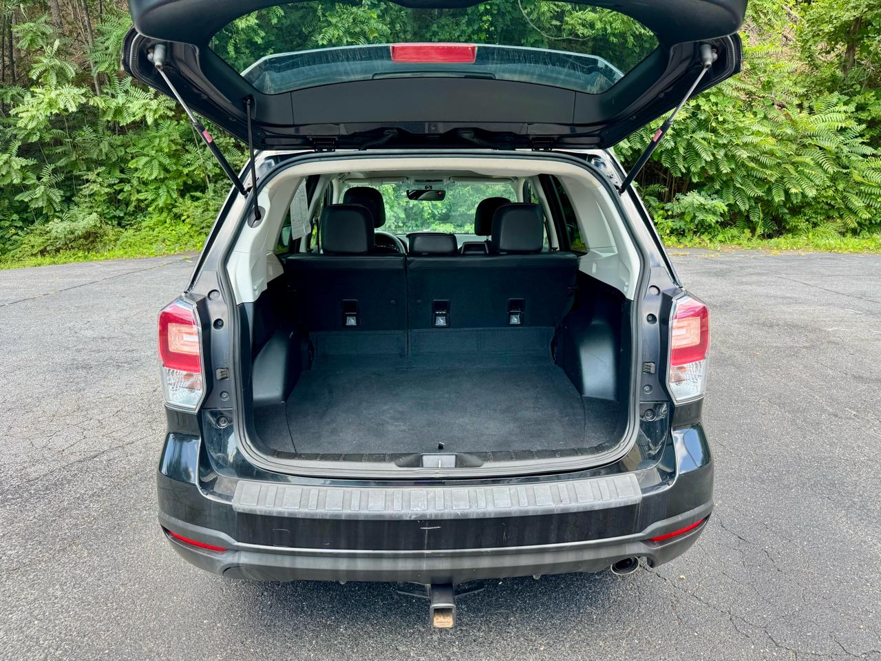 Subaru Forester 2.5i Limited 2017