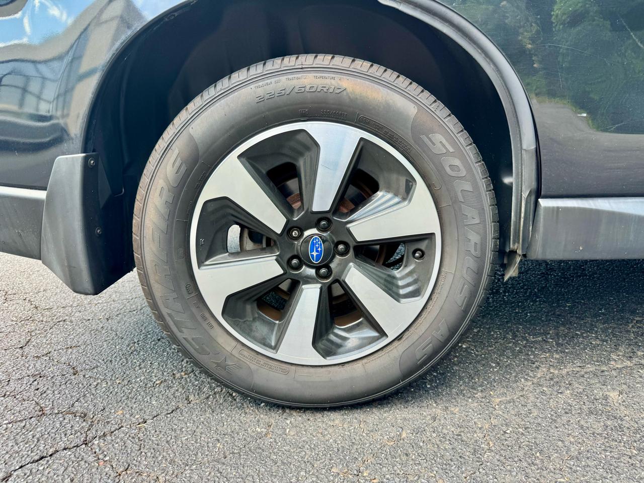 Subaru Forester 2.5i Limited 2017