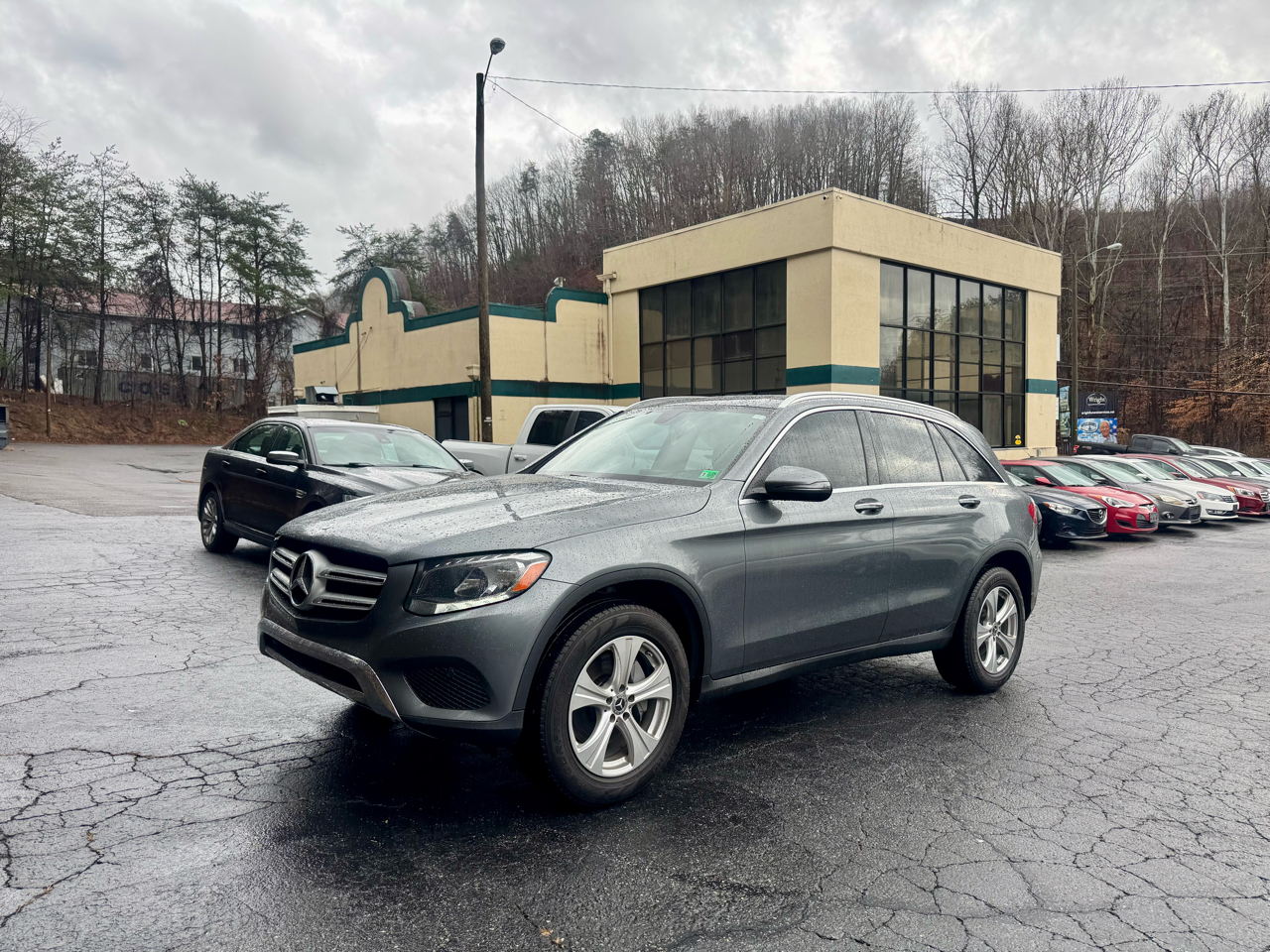 2017 Mercedes-Benz GLC-Class GLC300