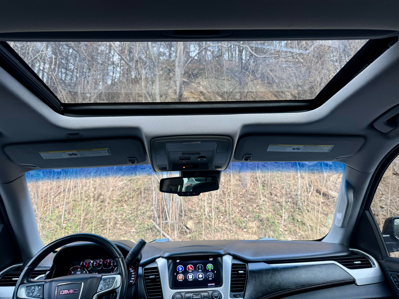 GMC Yukon SLT 4WD 2015