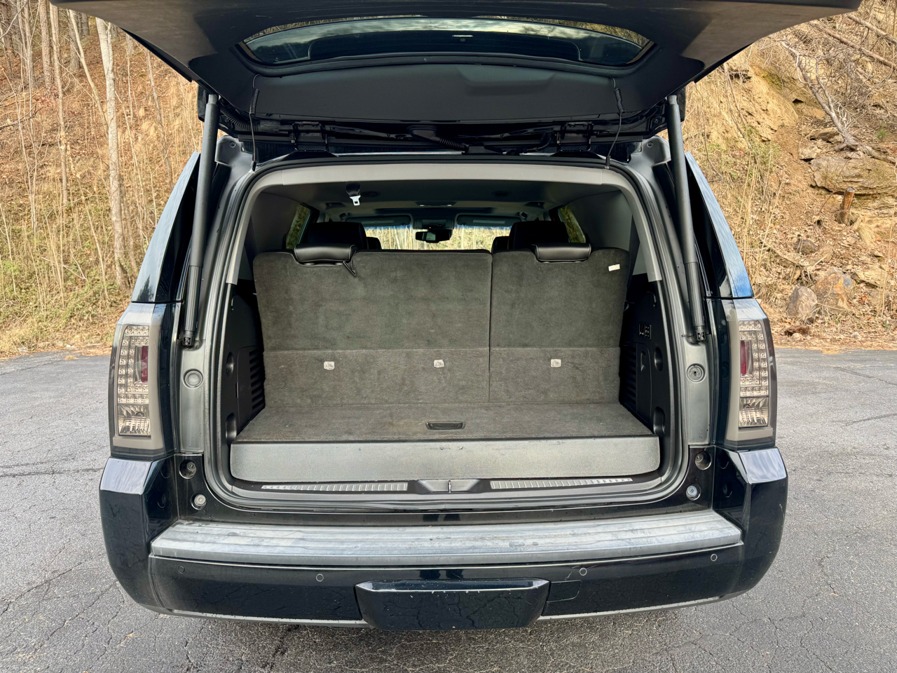 GMC Yukon SLT 4WD 2015