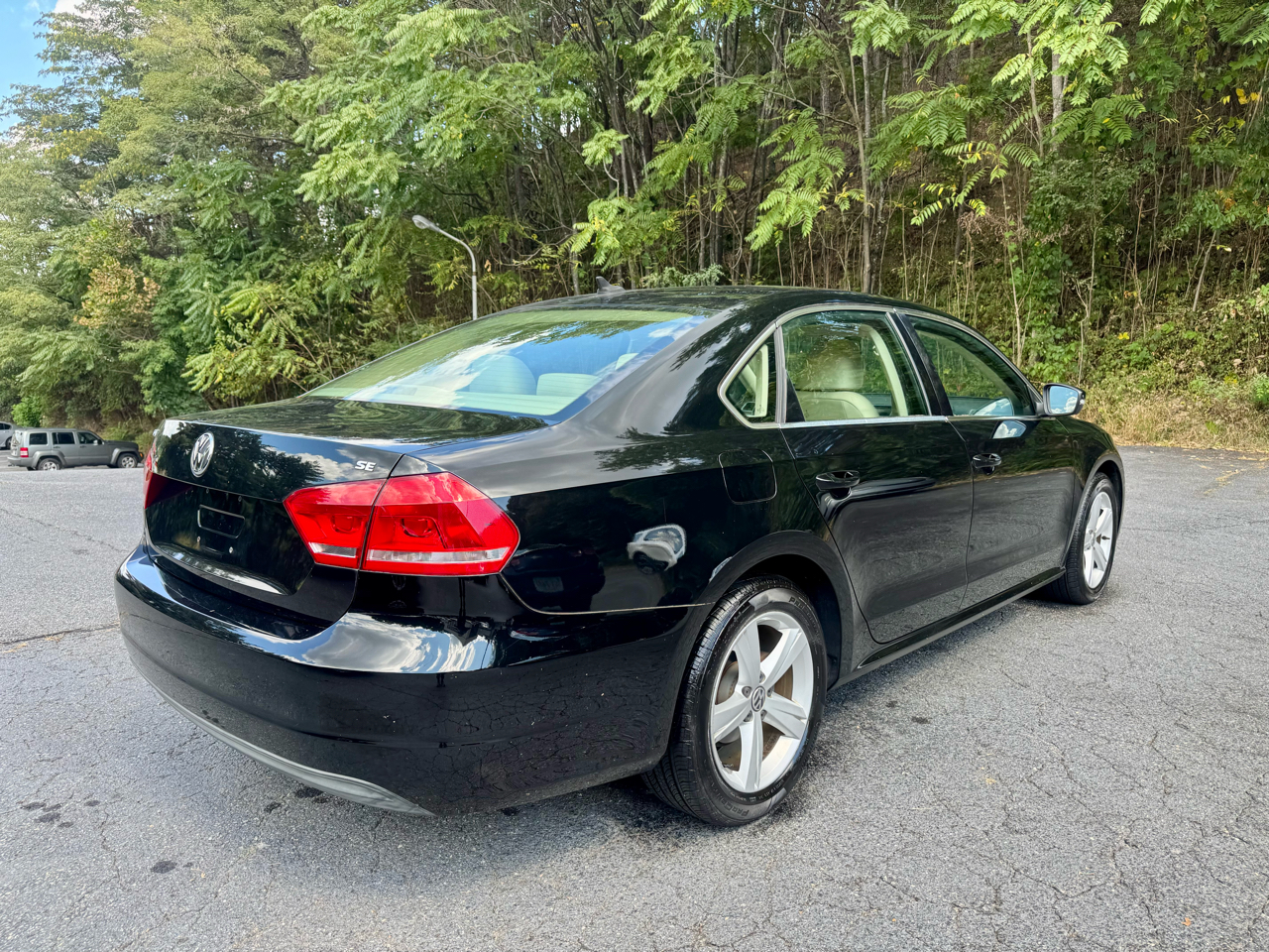 Volkswagen Passat 2.5L SE MT 2013 Volkswagen Passat 2.5L SE MT 2013