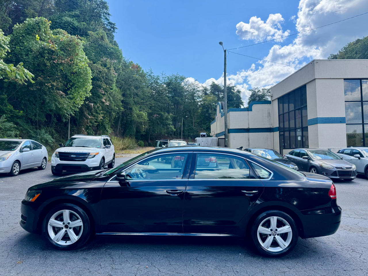 Volkswagen Passat 2.5L SE MT 2013 Volkswagen Passat 2.5L SE MT 2013