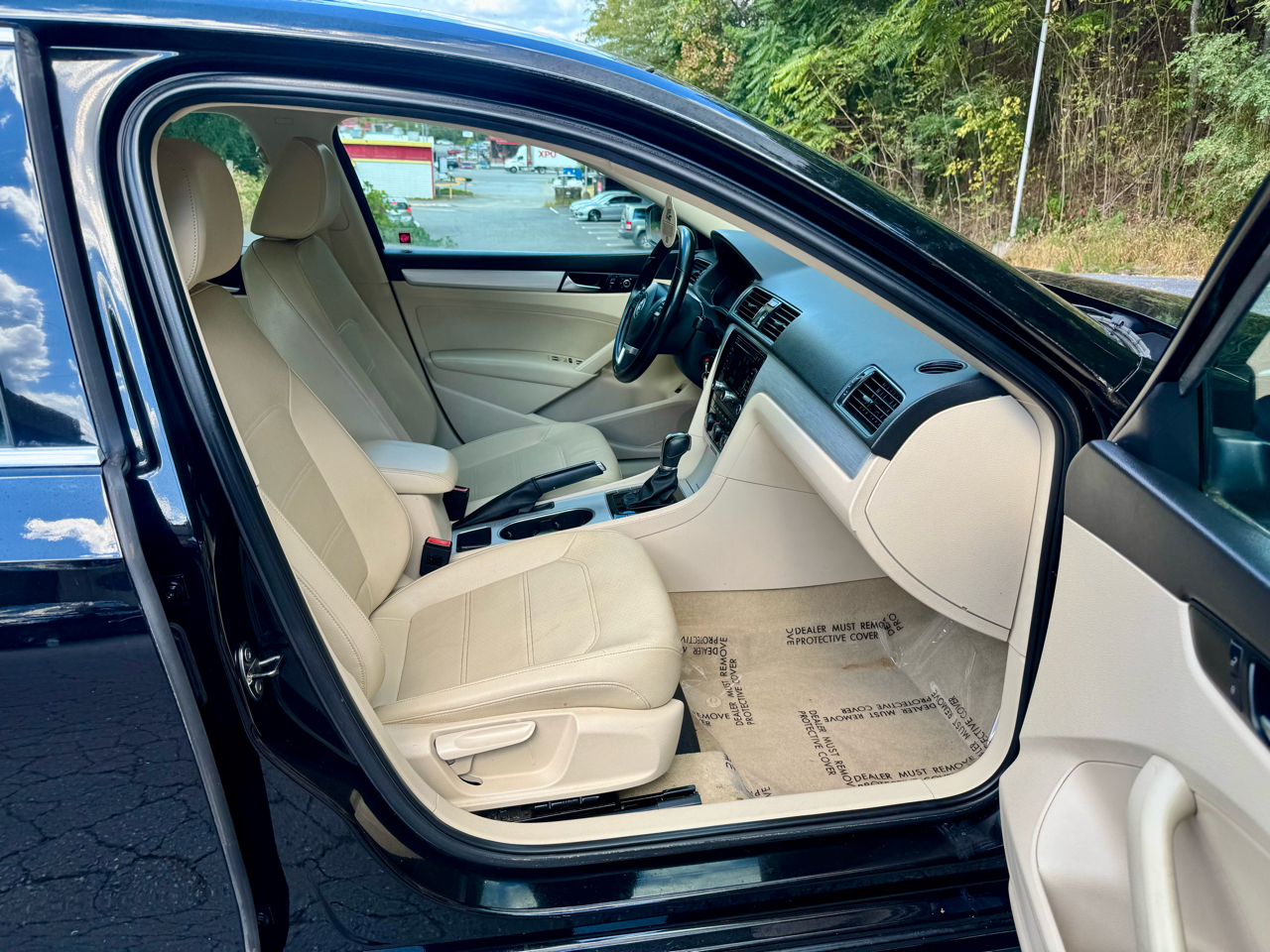 Volkswagen Passat 2.5L SE MT 2013 Volkswagen Passat 2.5L SE MT 2013