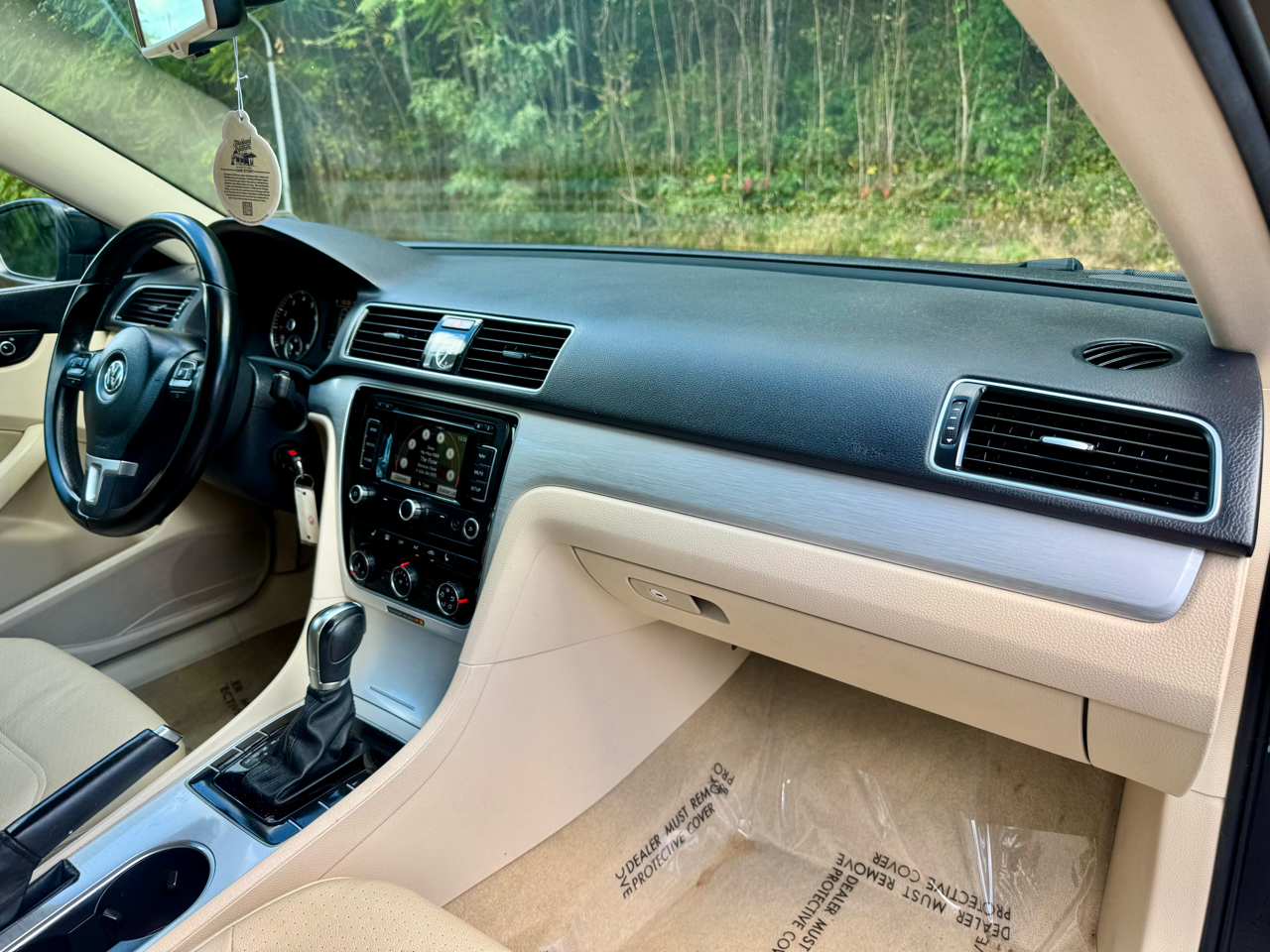 Volkswagen Passat 2.5L SE MT 2013 Volkswagen Passat 2.5L SE MT 2013