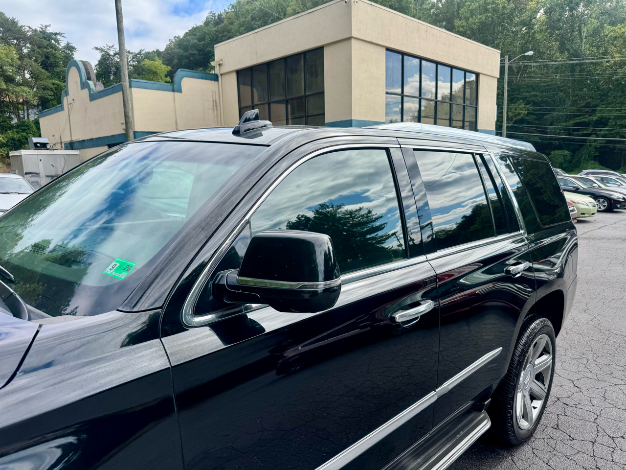 Cadillac Escalade Luxury 2WD 2015 Cadillac Escalade Luxury 2WD 2015