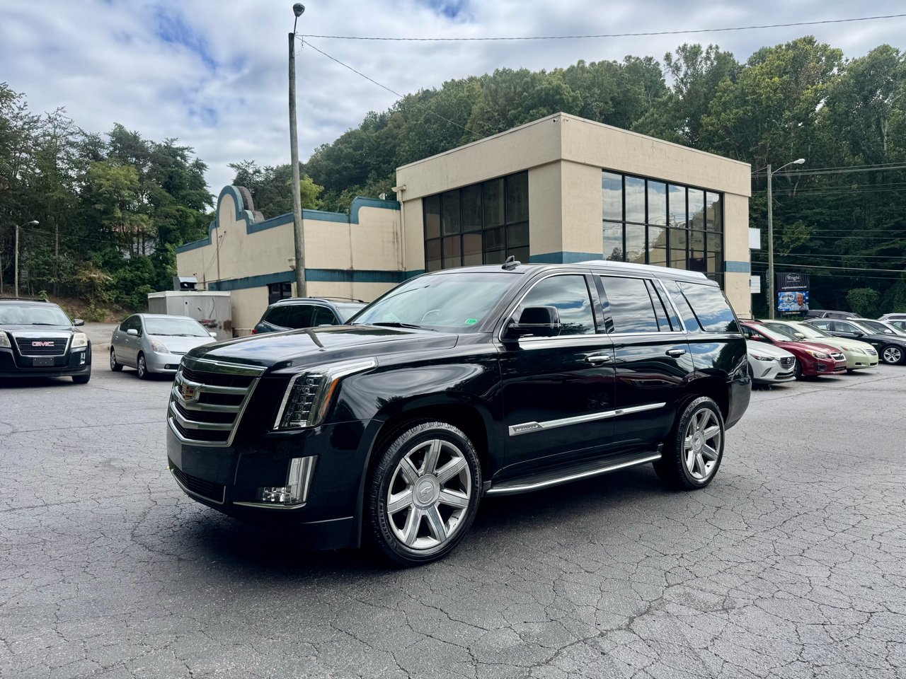 2015 Cadillac Escalade Luxury 2WD