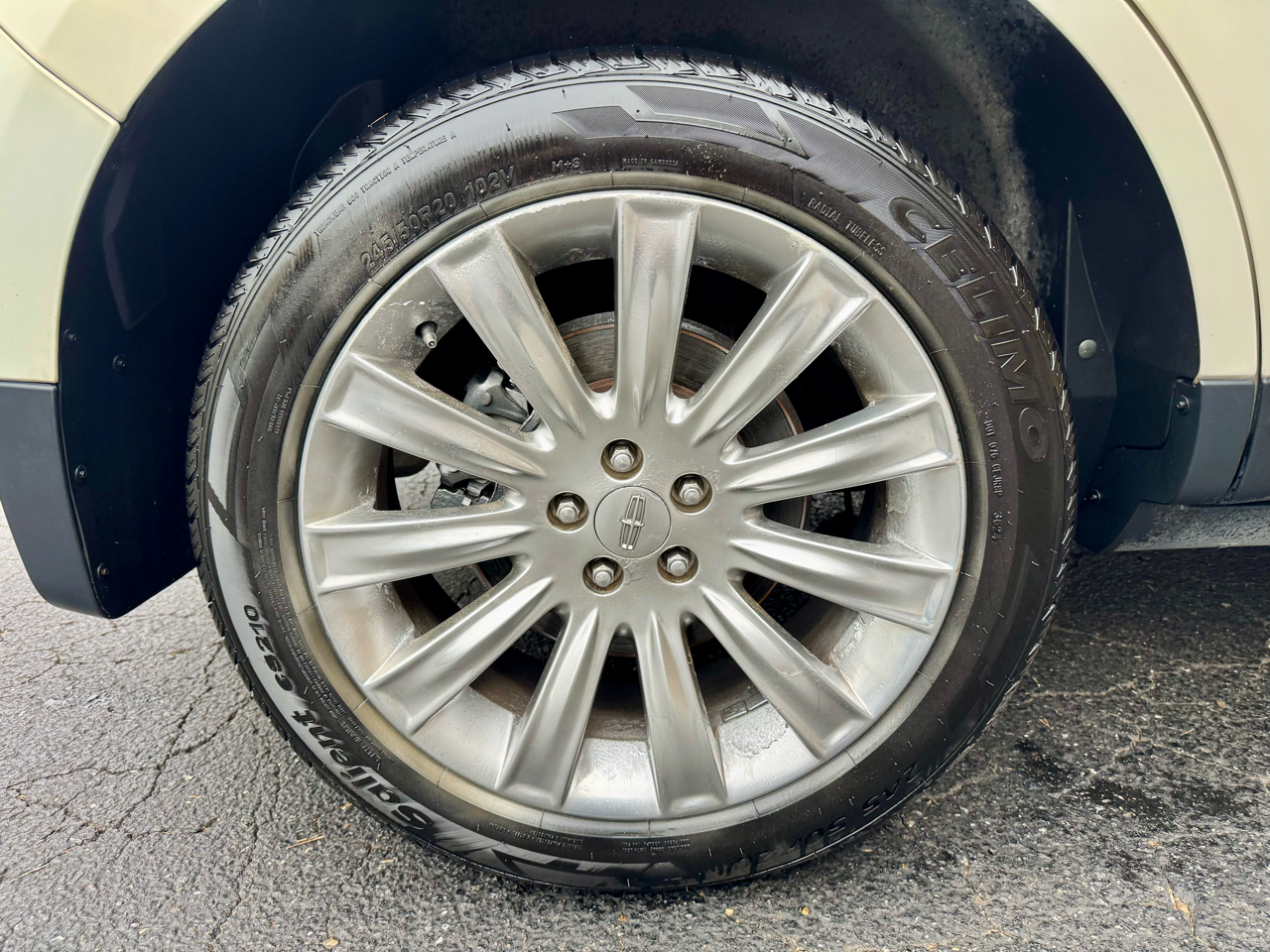 Lincoln MKX AWD 2013