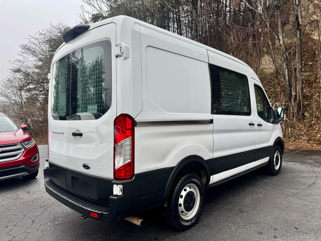 Ford Transit 250 Van Med. Roof w/Sliding Pass. 130-in. WB 2020