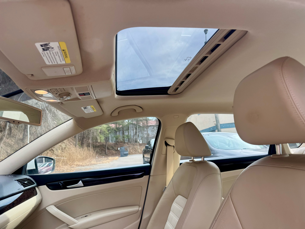 Volkswagen Passat 1.8T SEL Premium AT PZEV 2014