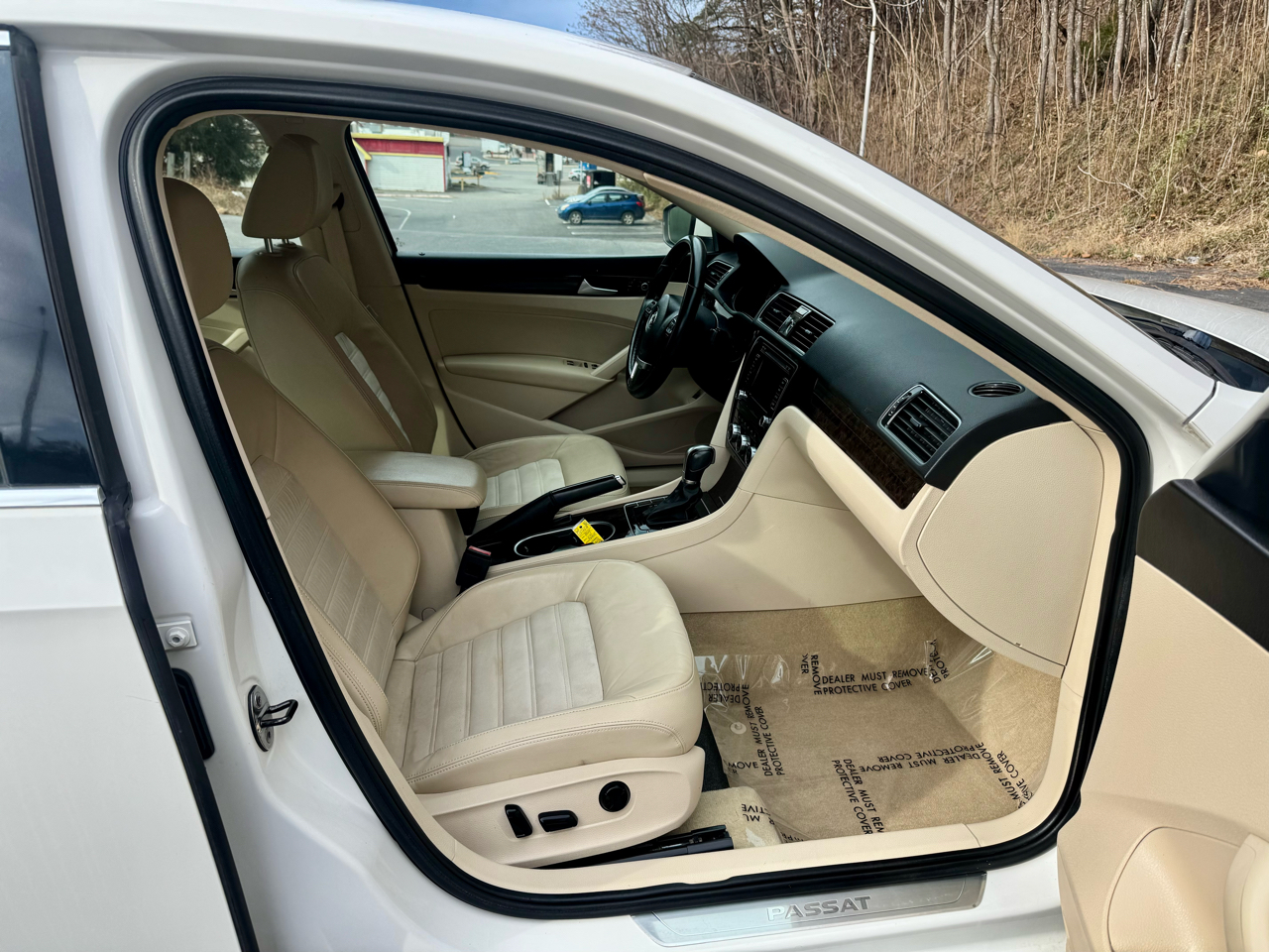 Volkswagen Passat 1.8T SEL Premium AT PZEV 2014