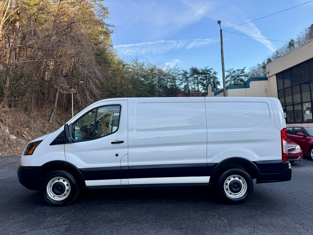 Ford Transit 150 Van Low Roof 60/40 Pass. 130-in. WB 2019