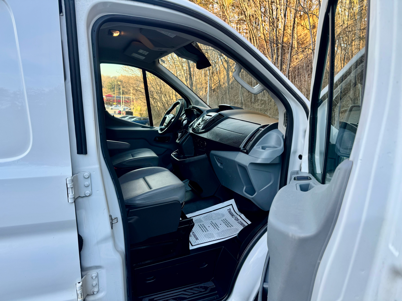 Ford Transit 150 Van Low Roof 60/40 Pass. 130-in. WB 2019