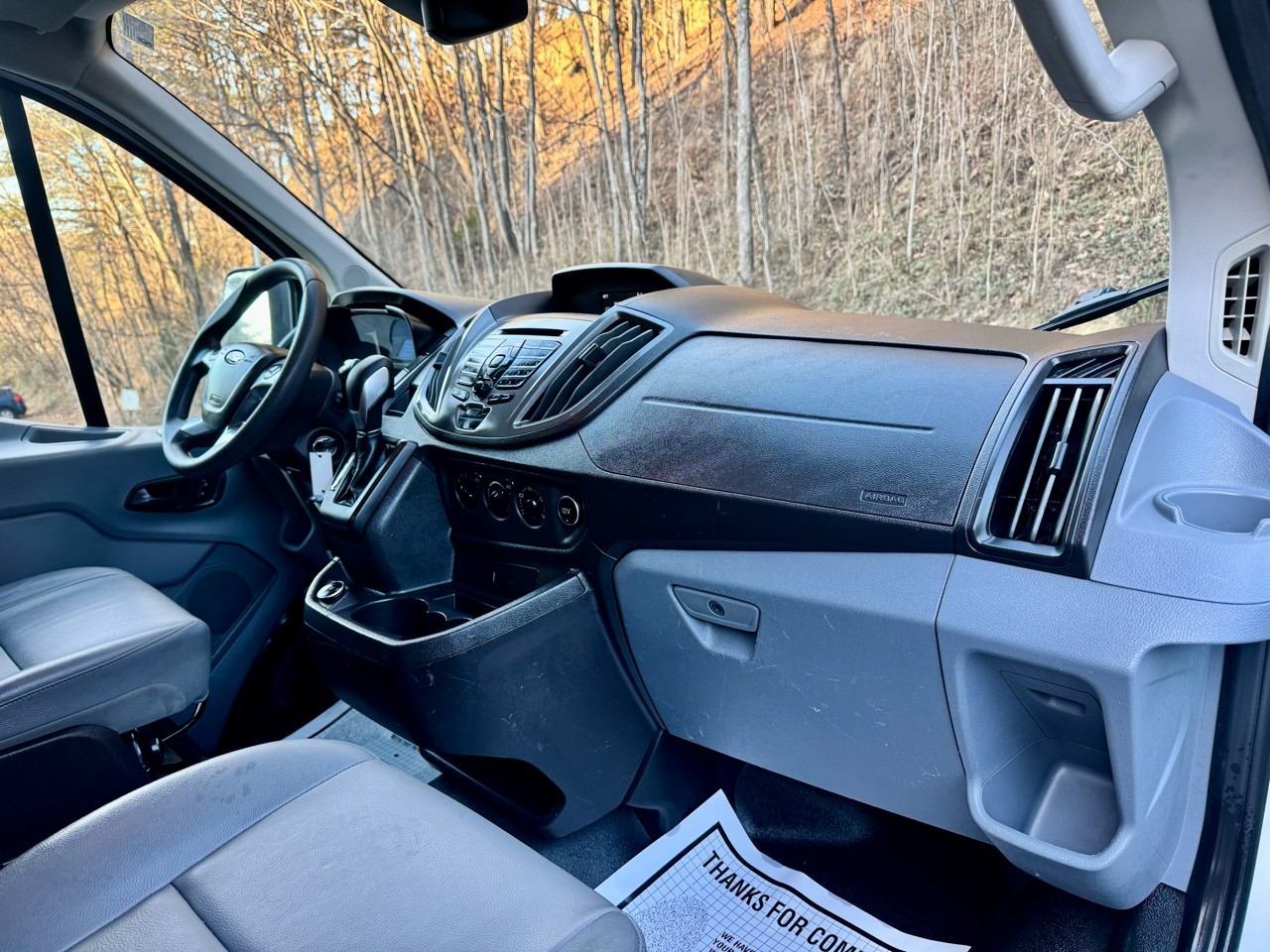 Ford Transit 150 Van Low Roof 60/40 Pass. 130-in. WB 2019