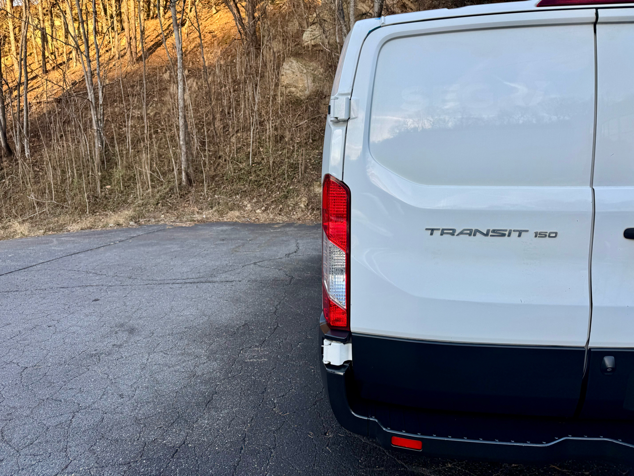 Ford Transit 150 Van Low Roof 60/40 Pass. 130-in. WB 2019