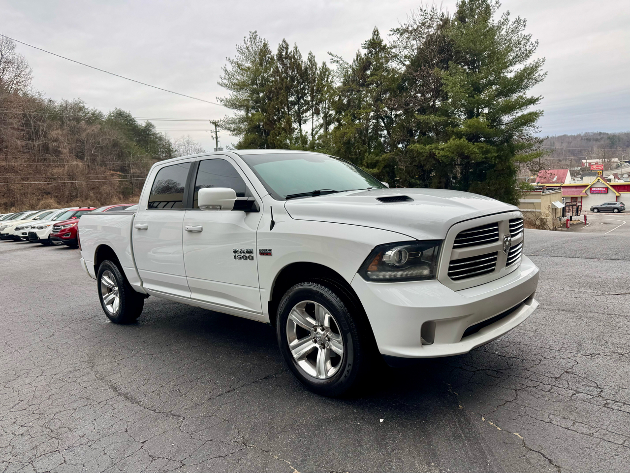 RAM 1500 Sport Crew Cab SWB 4WD 2014