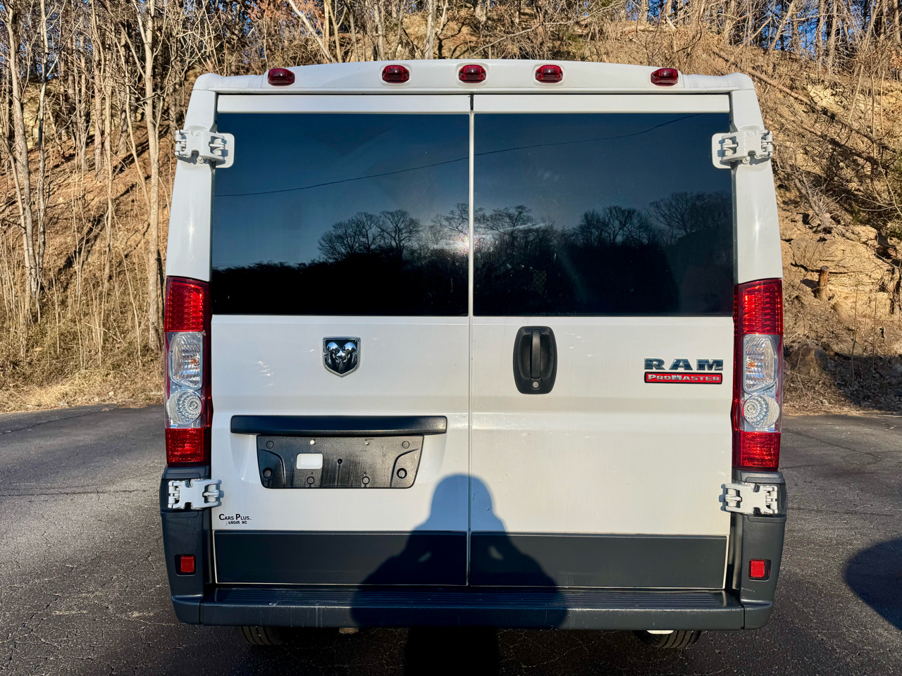 RAM Promaster 1500 Low Roof Tradesman 136-in. WB 2017