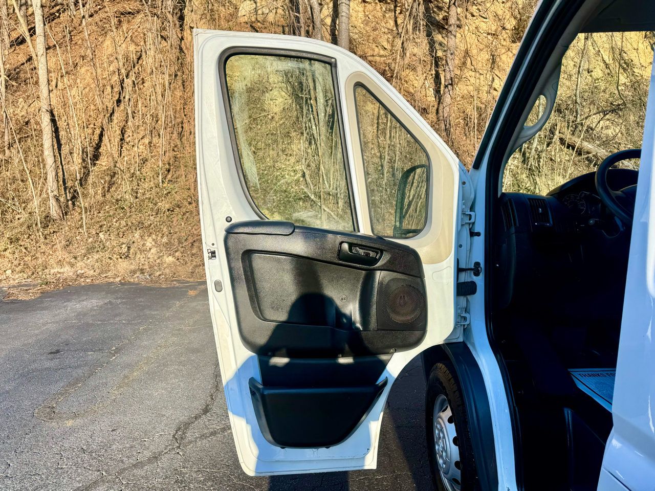 RAM Promaster 1500 Low Roof Tradesman 136-in. WB 2017