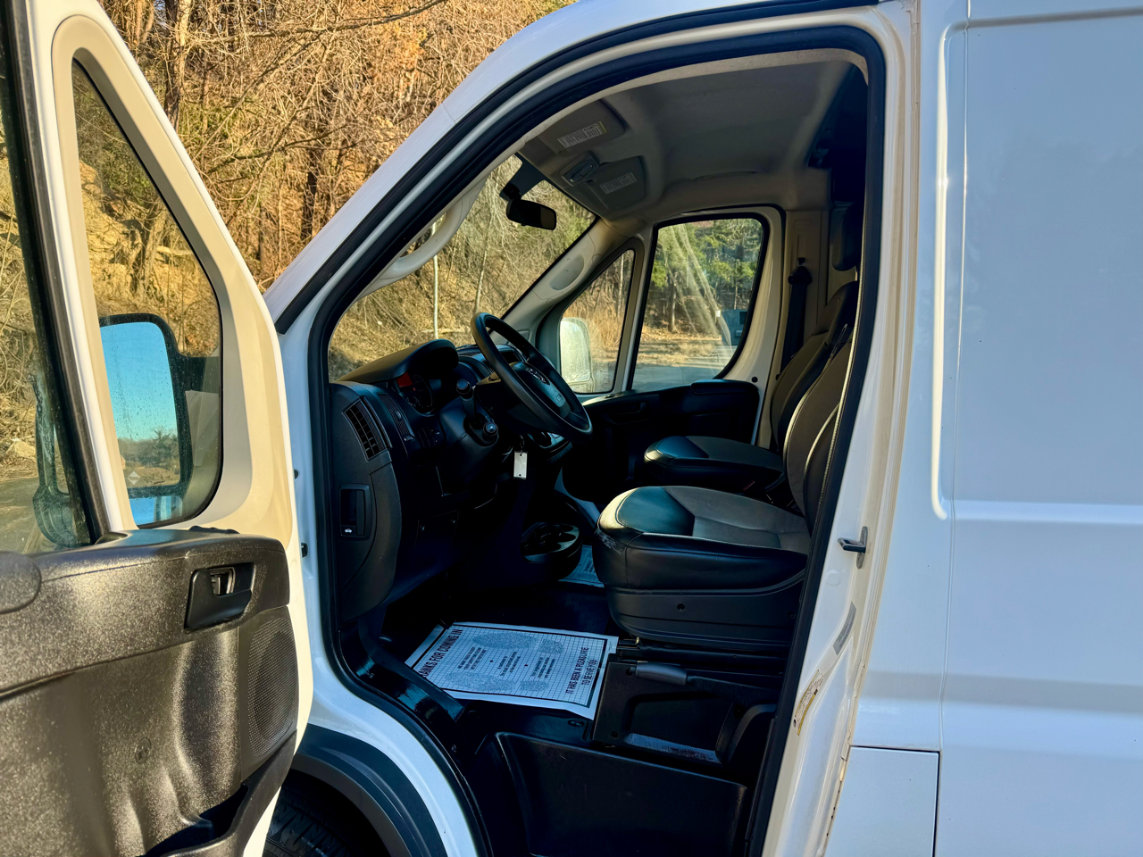 RAM Promaster 1500 Low Roof Tradesman 136-in. WB 2017