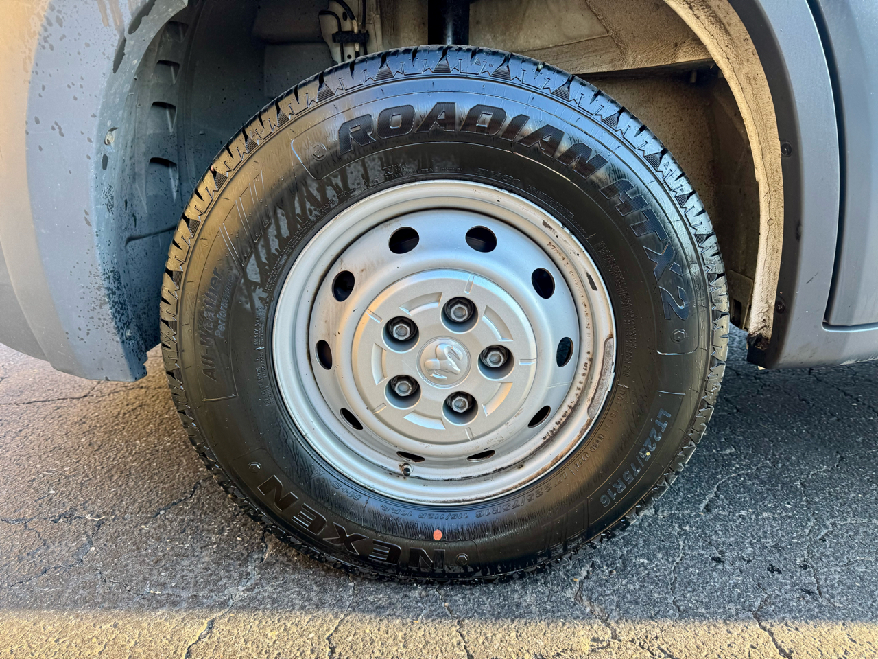 RAM Promaster 1500 Low Roof Tradesman 136-in. WB 2017