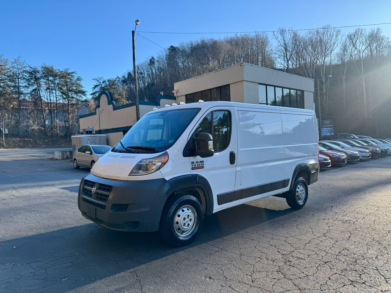 2017 RAM Promaster 1500 Low Roof Tradesman 136-in. WB
