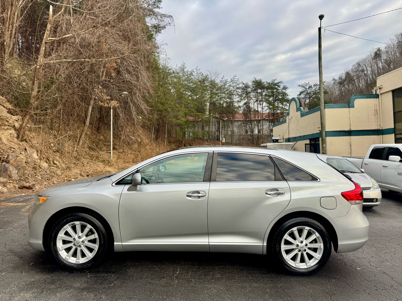 Toyota Venza AWD I4 2011